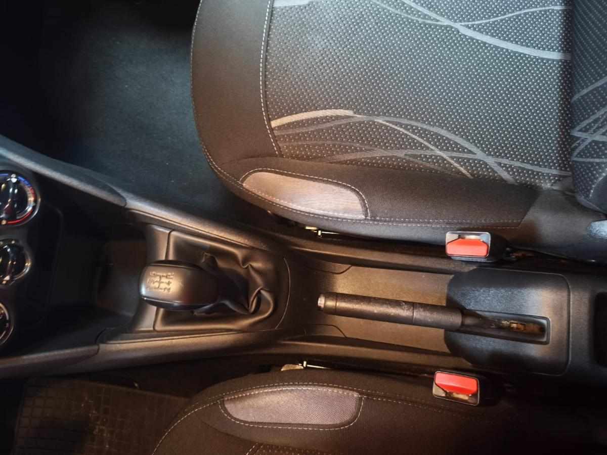 peugeot-208-1-6-e-hdi-2014-diesel-1560cc