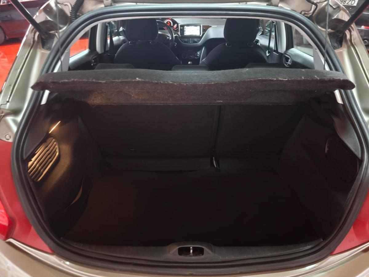 peugeot-208-1-6-e-hdi-2014-diesel-1560cc