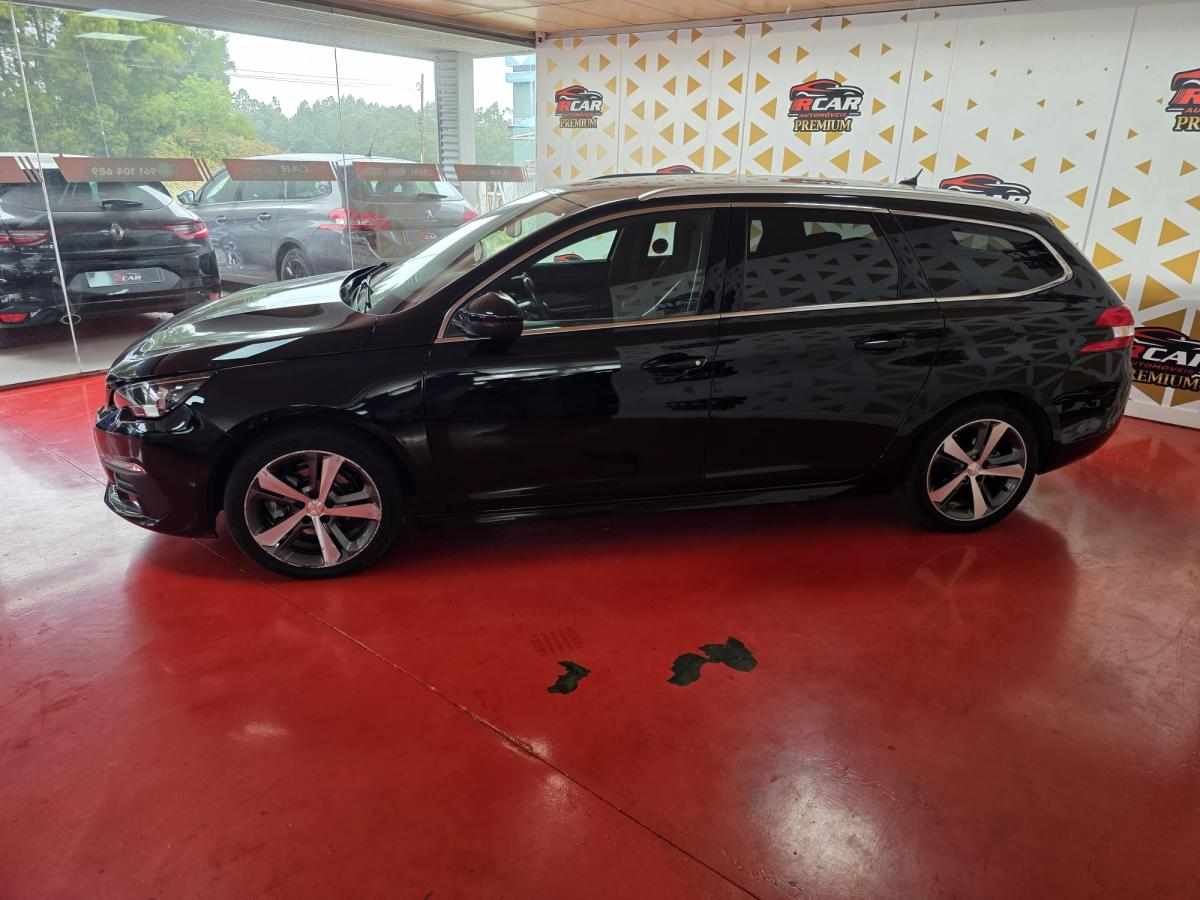 peugeot-308-sw-2019-diesel-1499cc
