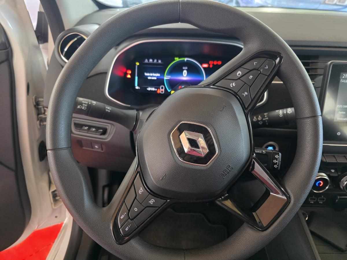 renault-zoe-2022-eletrico
