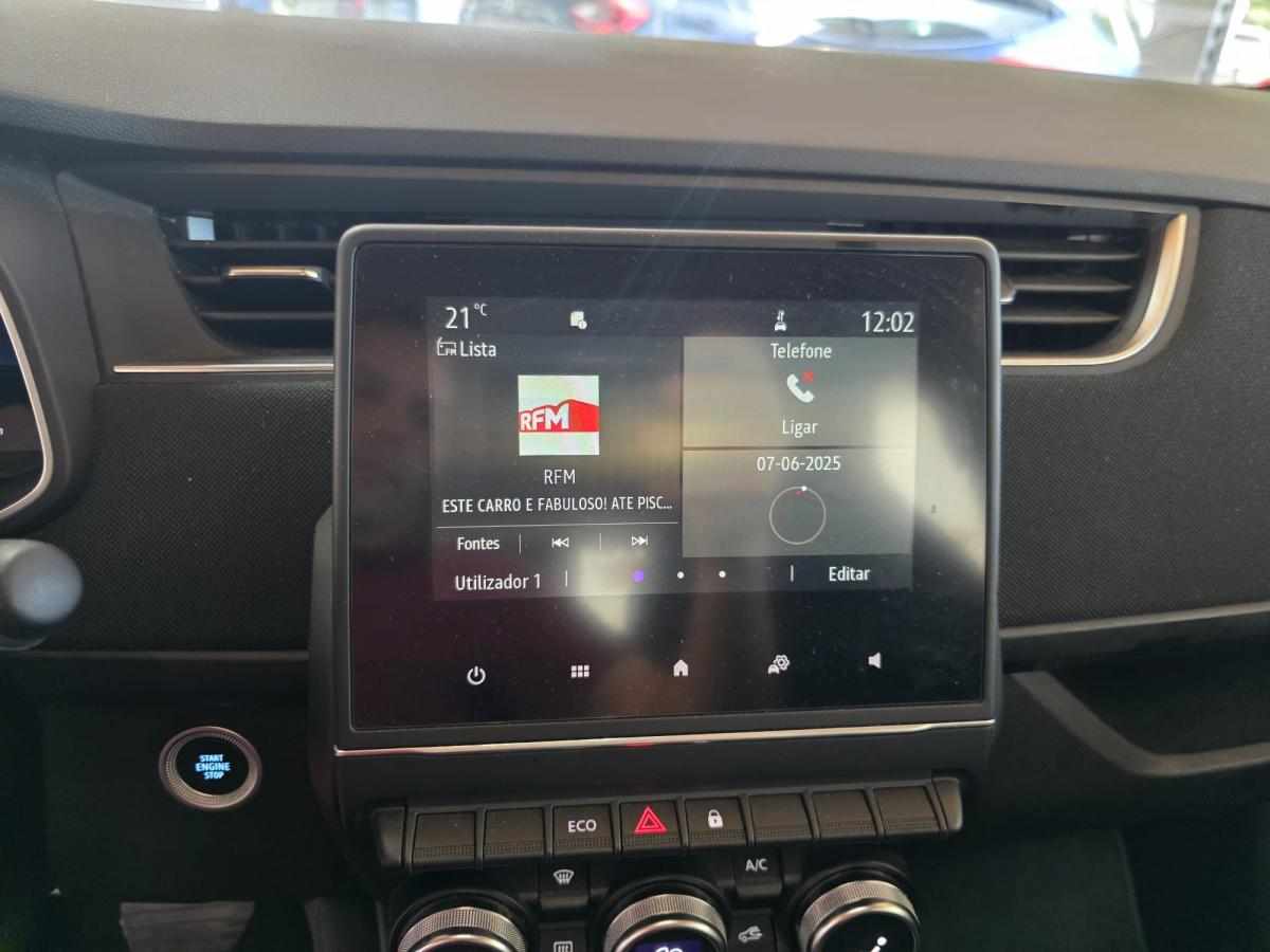 renault-zoe-2022-eletrico