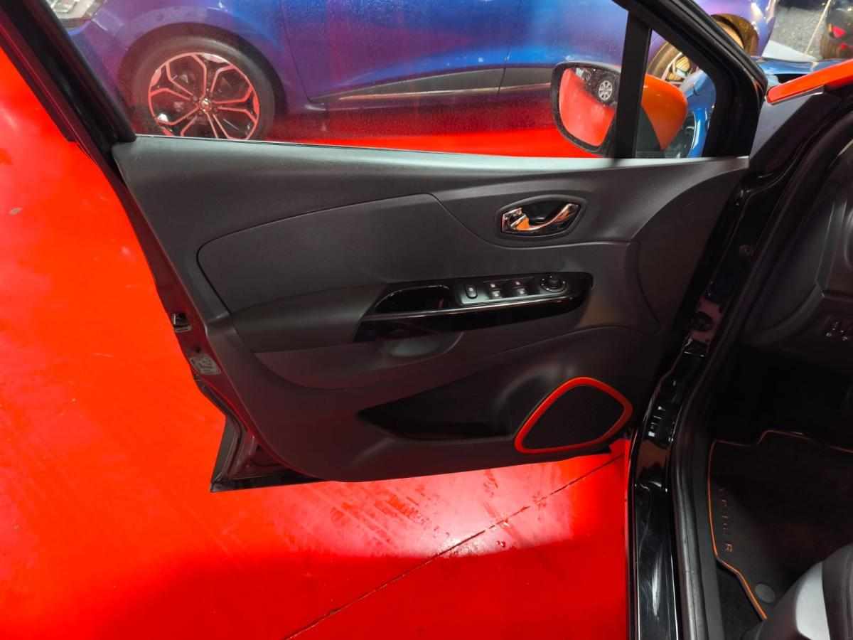 renault-captur-2013-gasolina-1197cc