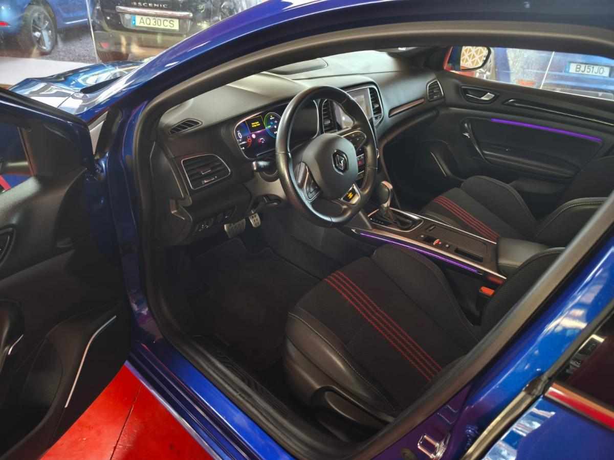 renault-megane-2021-hibrido-1598cc