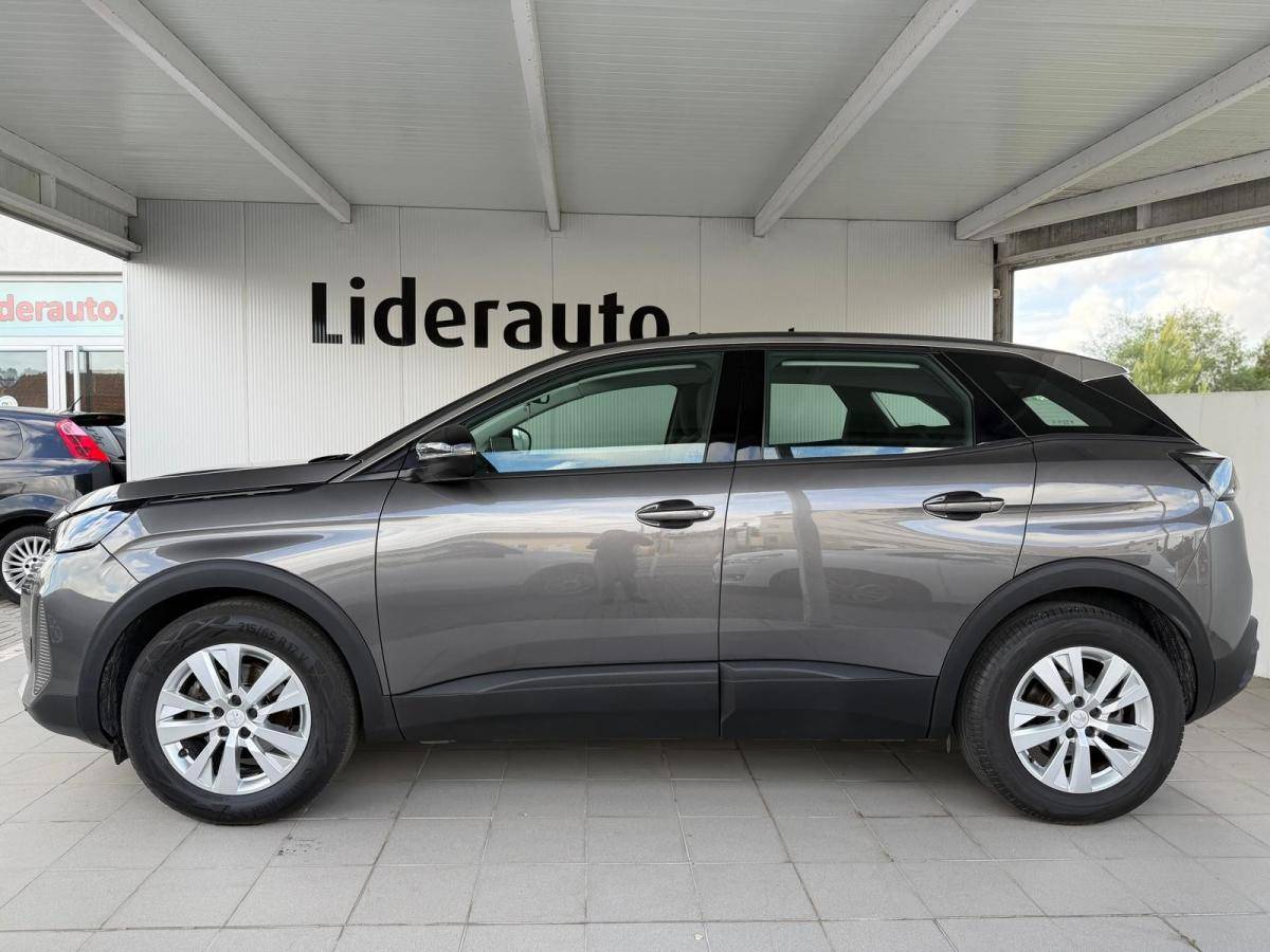 peugeot-3008-2022-diesel-1499cc