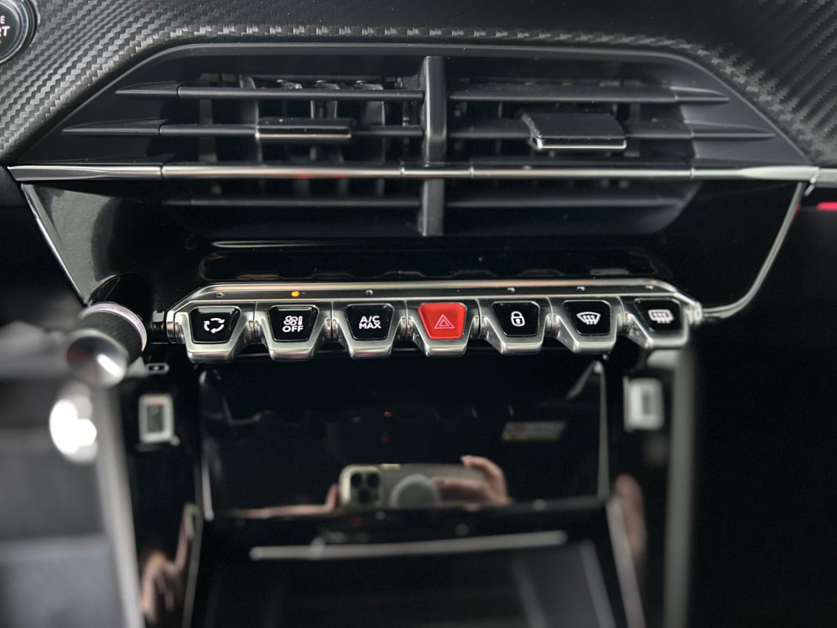 peugeot-2008-2020-diesel-1499cc