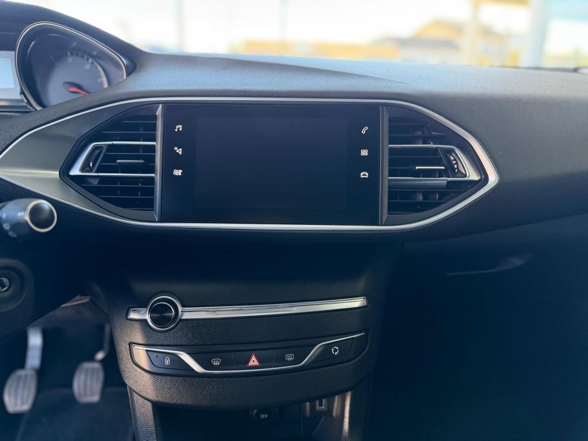 peugeot-308-sw-2019-diesel-1499cc