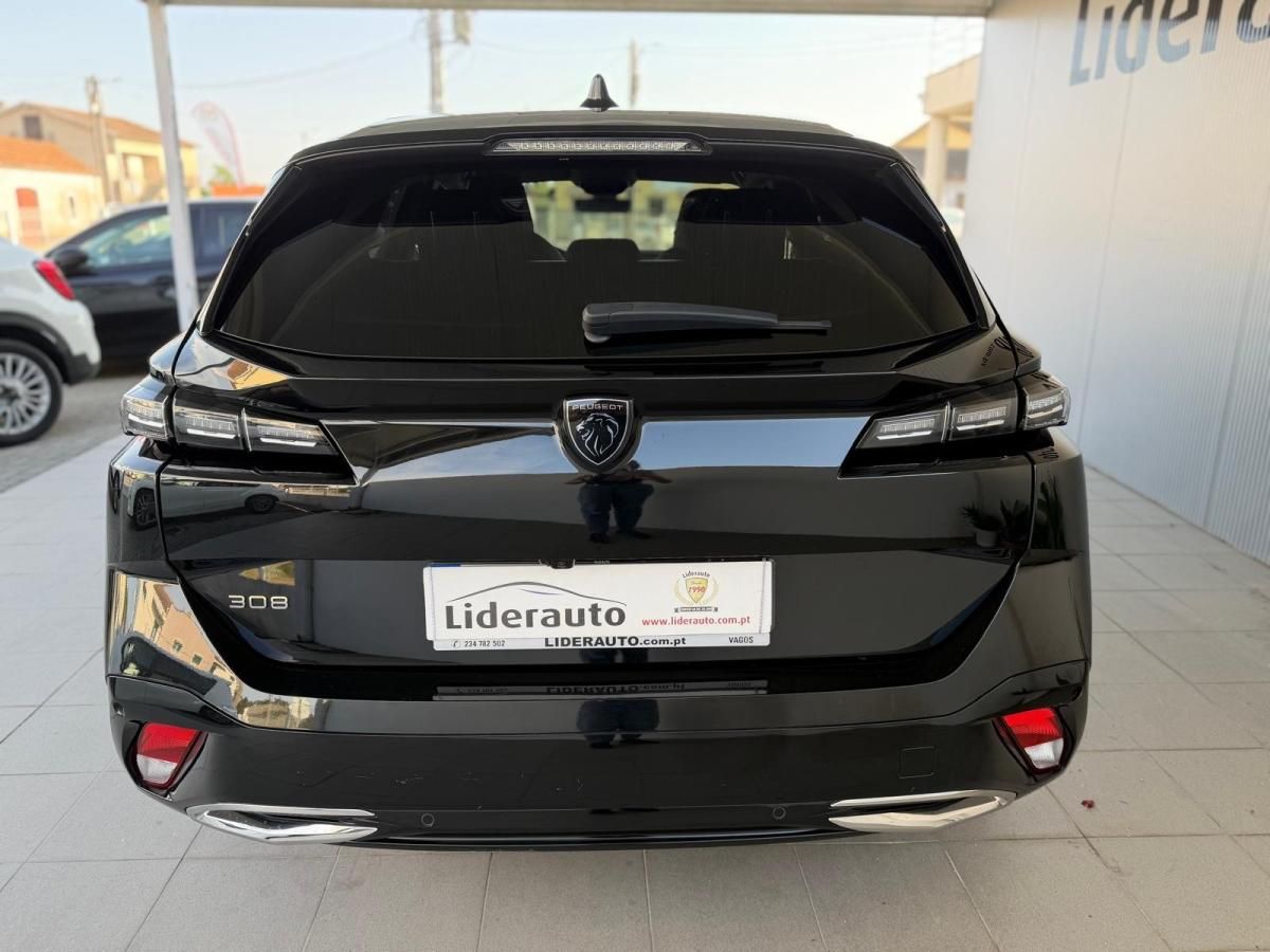 peugeot-308-sw-2022-diesel-1499cc