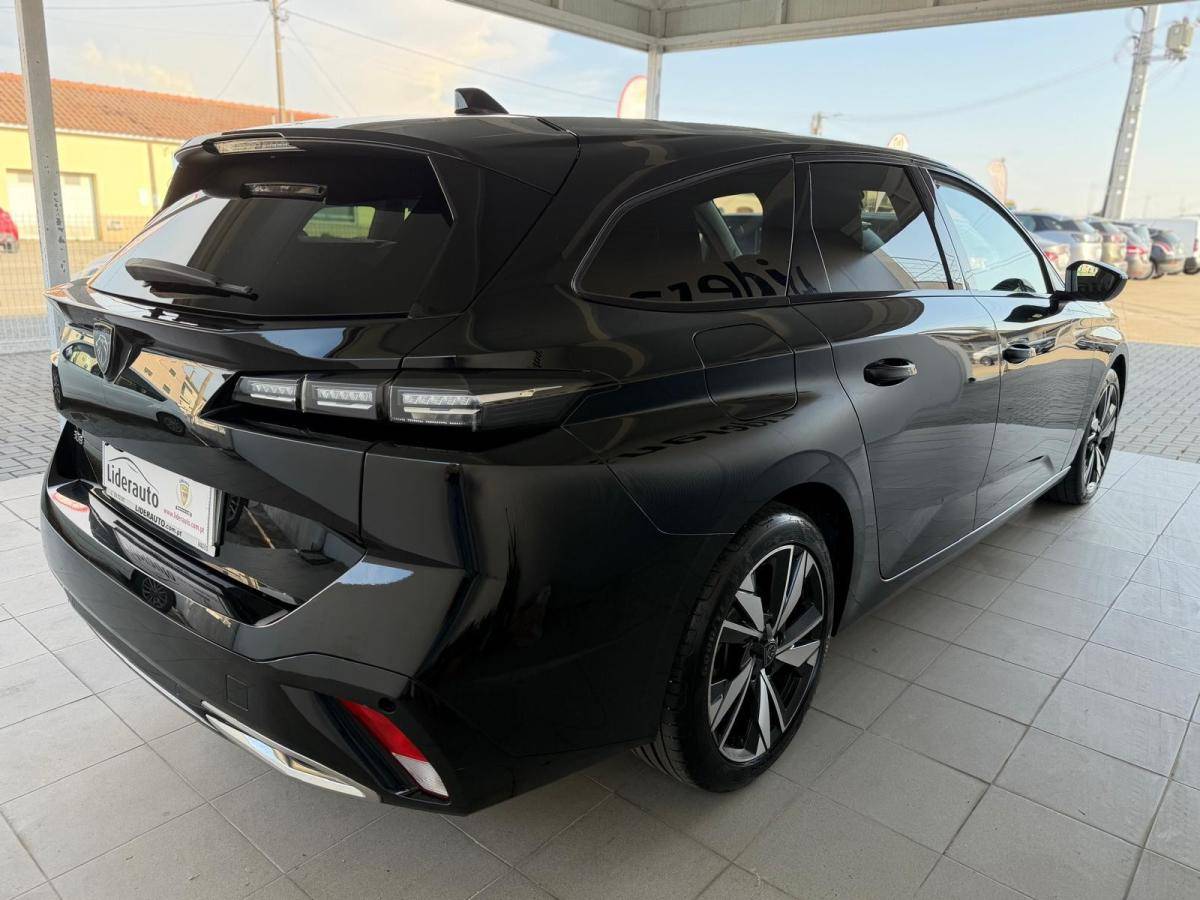 peugeot-308-sw-2022-diesel-1499cc