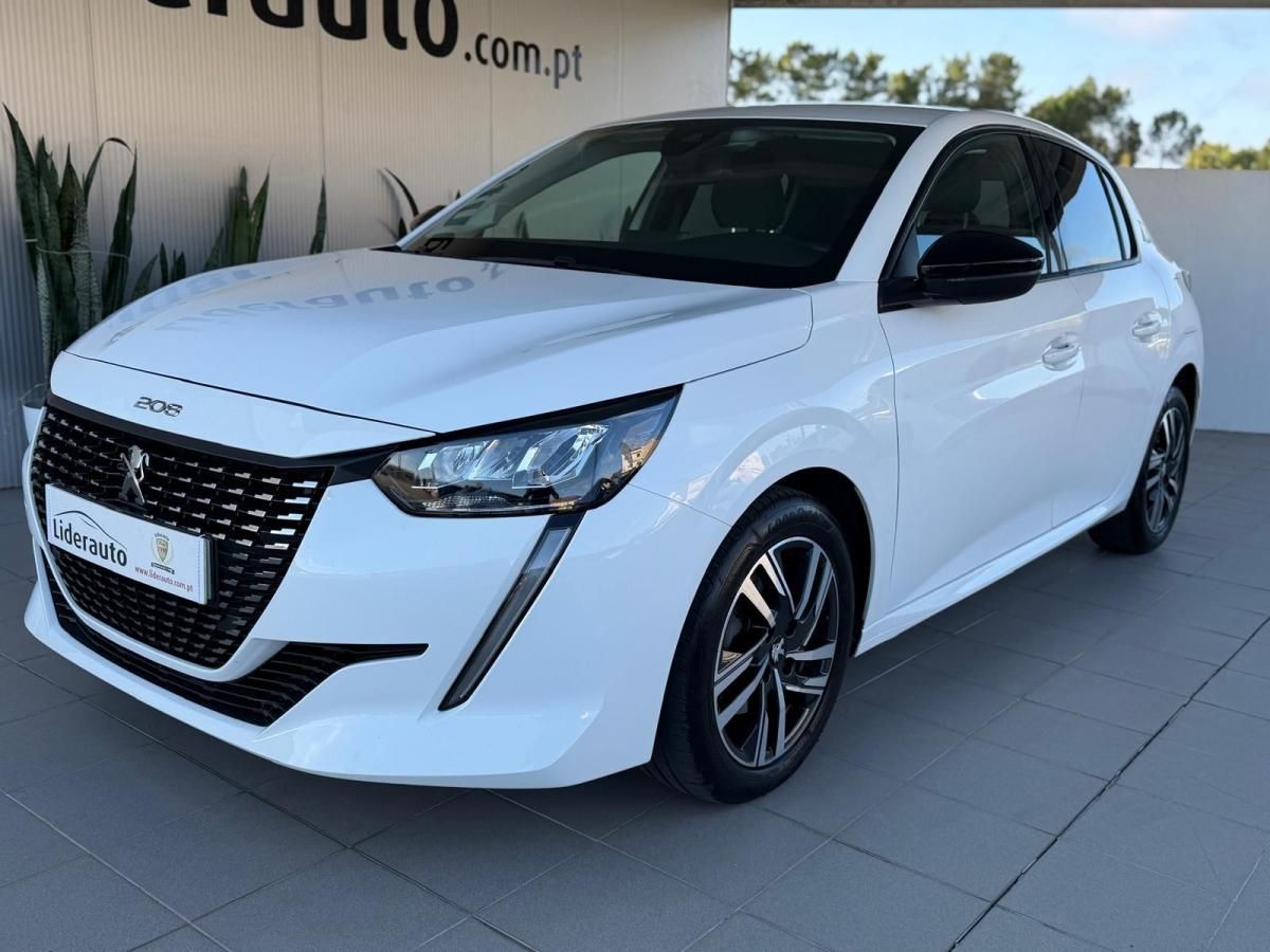 peugeot-208-2023-diesel-1499cc