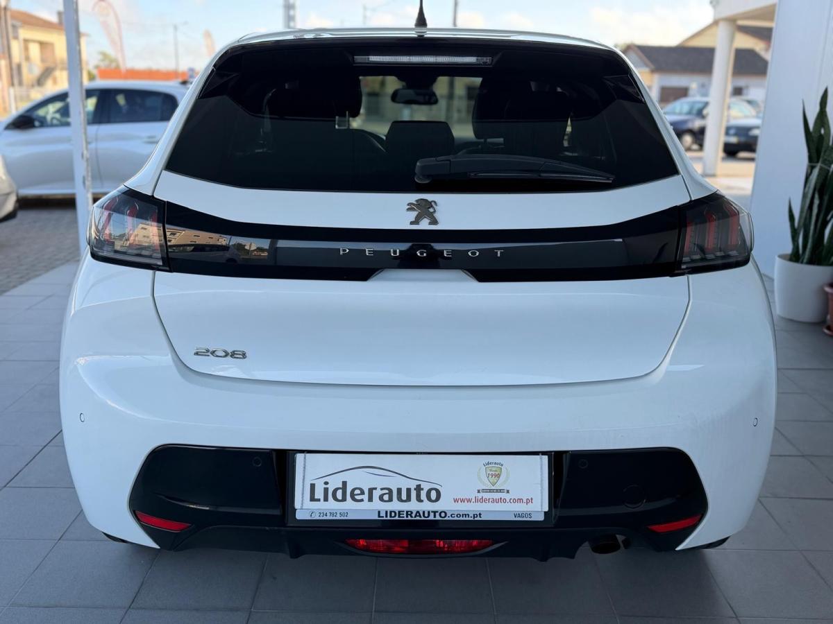 peugeot-208-2023-diesel-1499cc