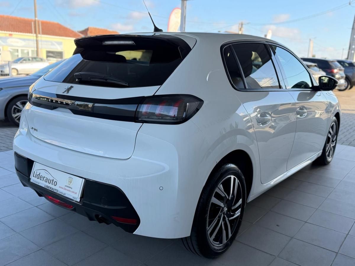 peugeot-208-2023-diesel-1499cc