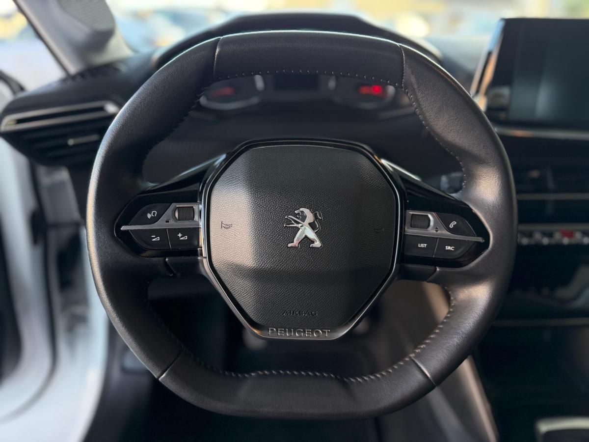 peugeot-208-2023-diesel-1499cc