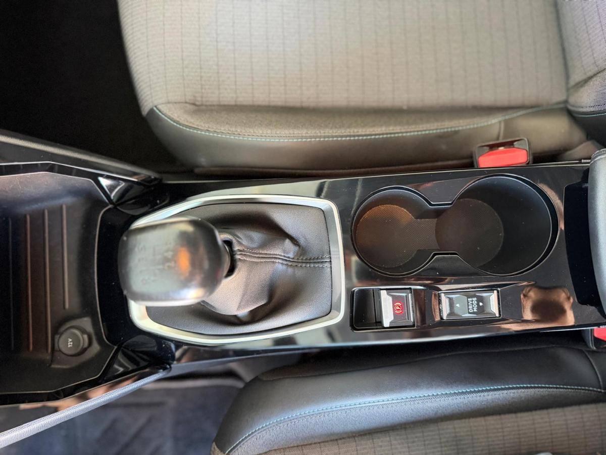 peugeot-208-2023-diesel-1499cc