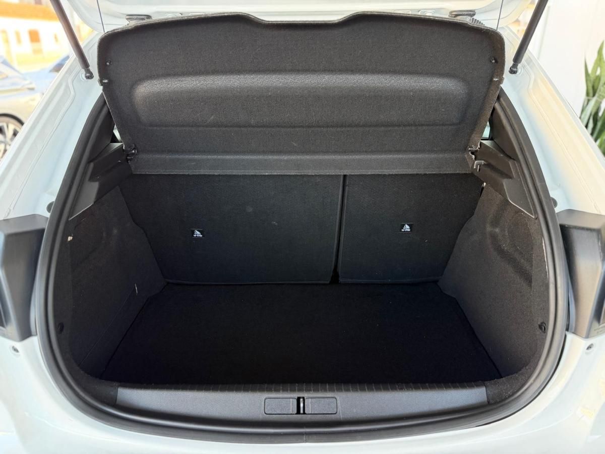peugeot-208-2023-diesel-1499cc