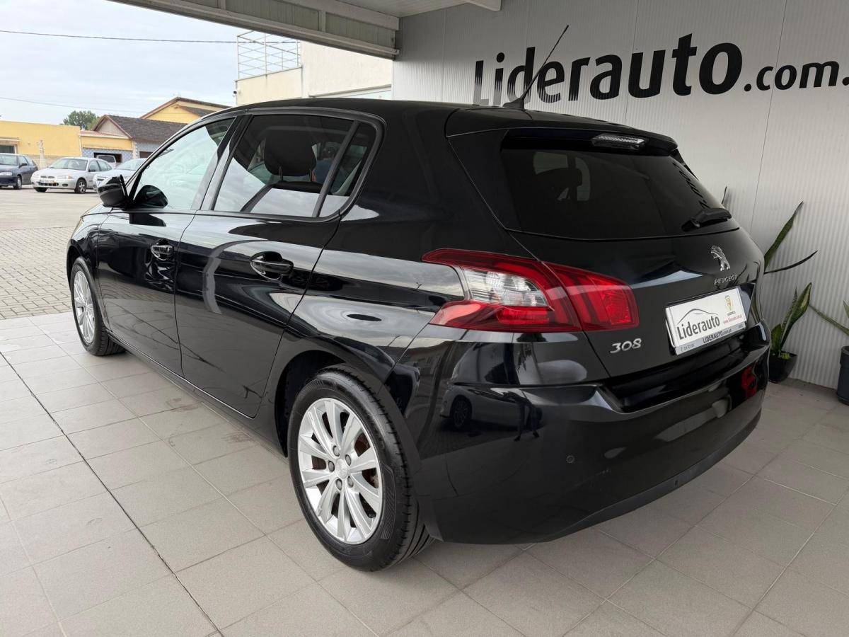 peugeot-308-2020-diesel-1499cc