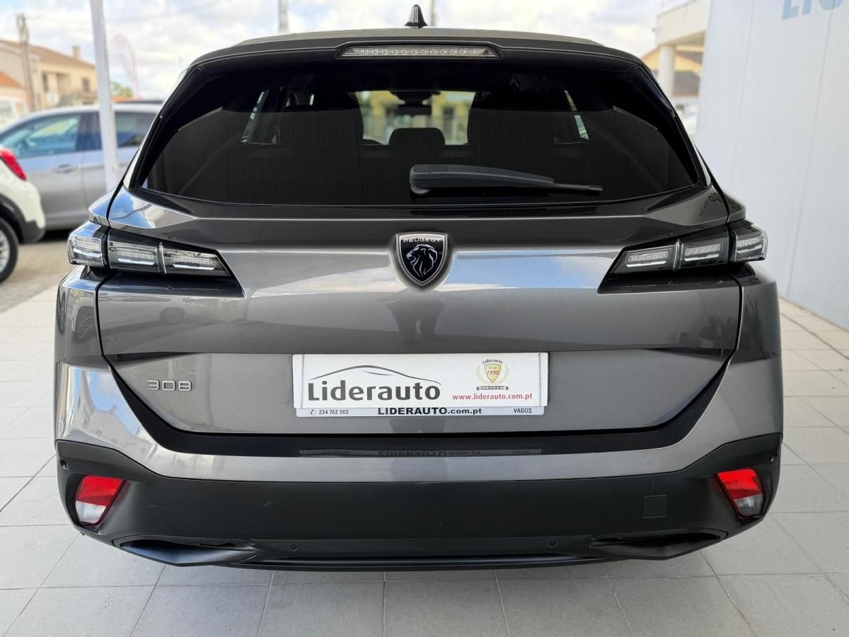 peugeot-308-sw-2022-diesel-1499cc