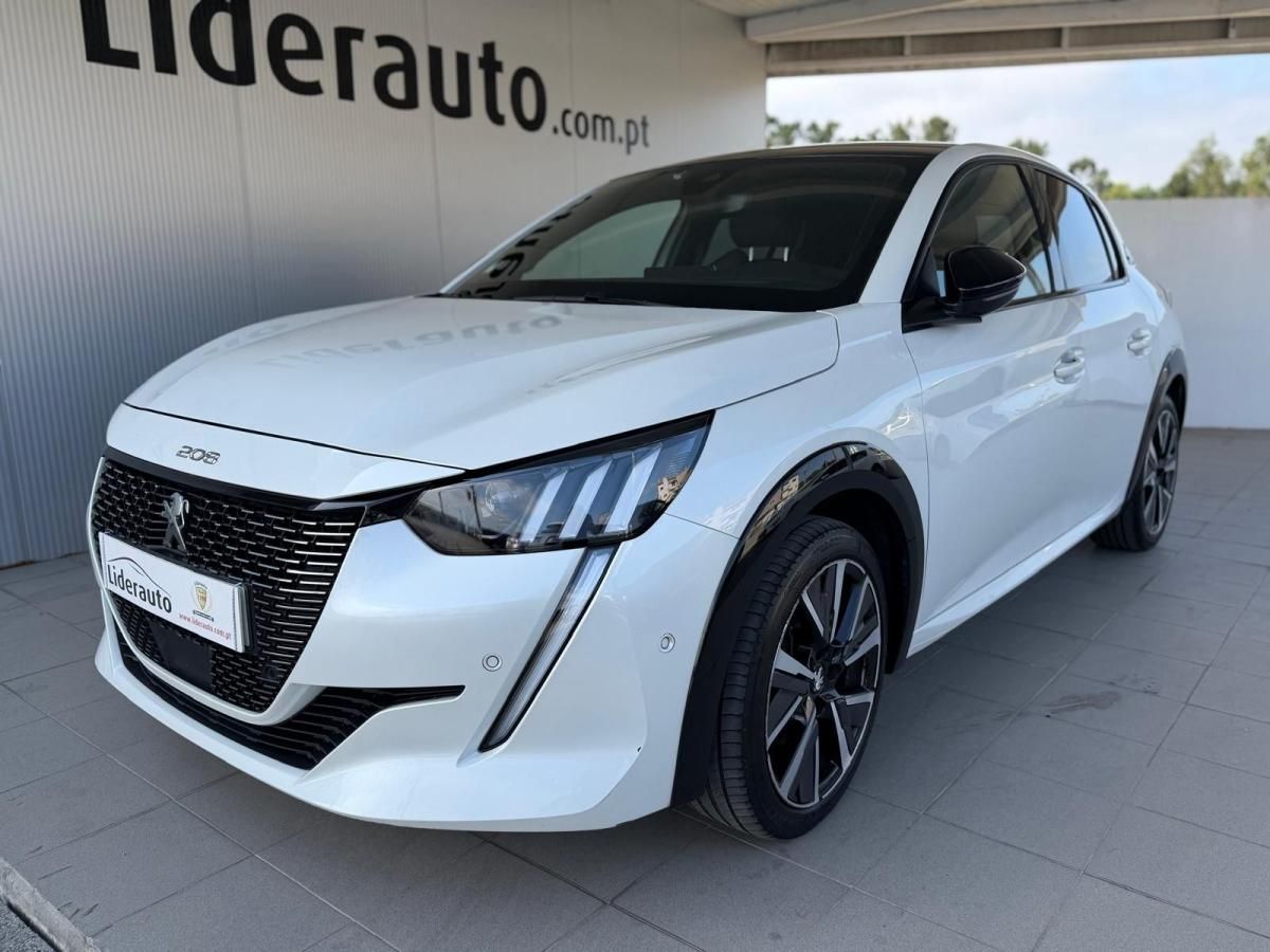 peugeot-208-2022-diesel-1499cc