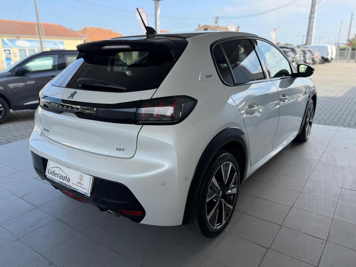 peugeot-208-2022-diesel-1499cc