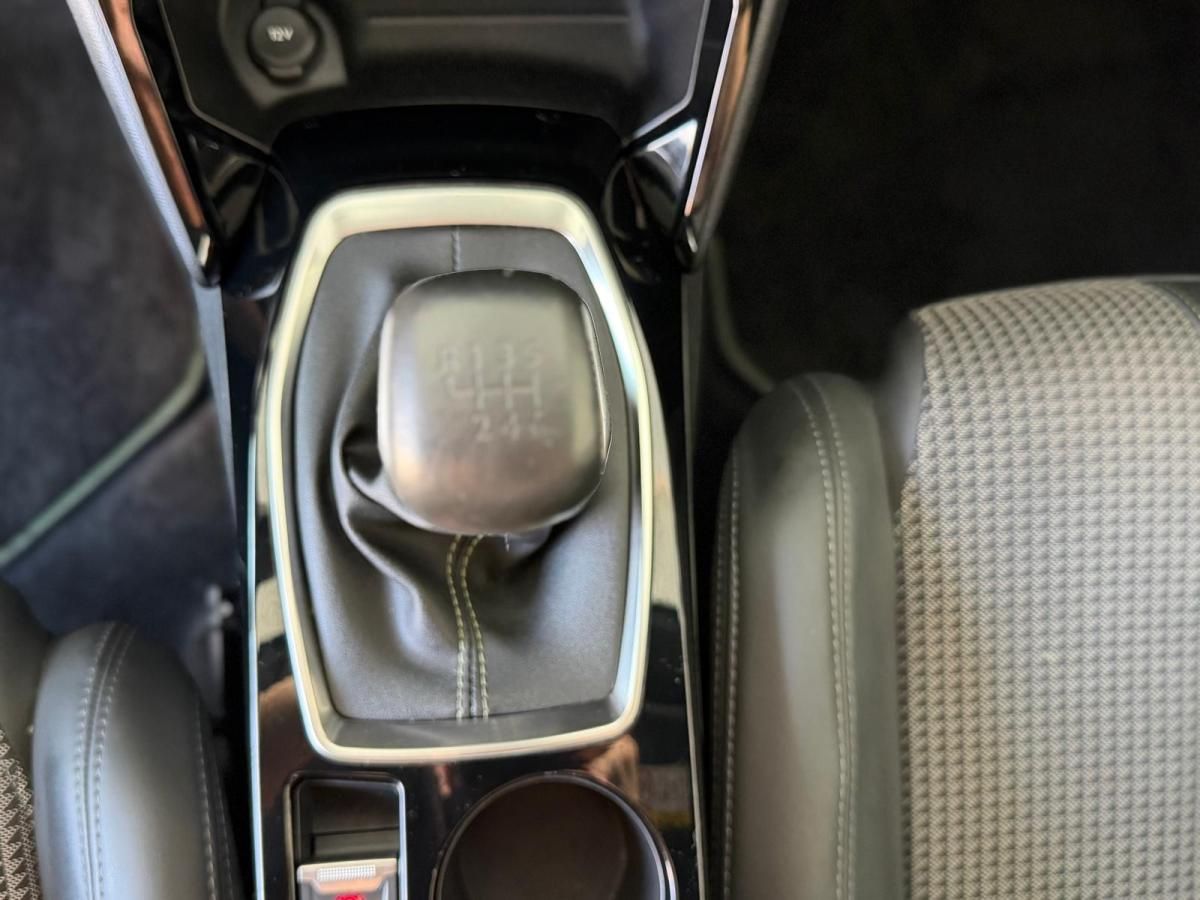 peugeot-208-2022-diesel-1499cc