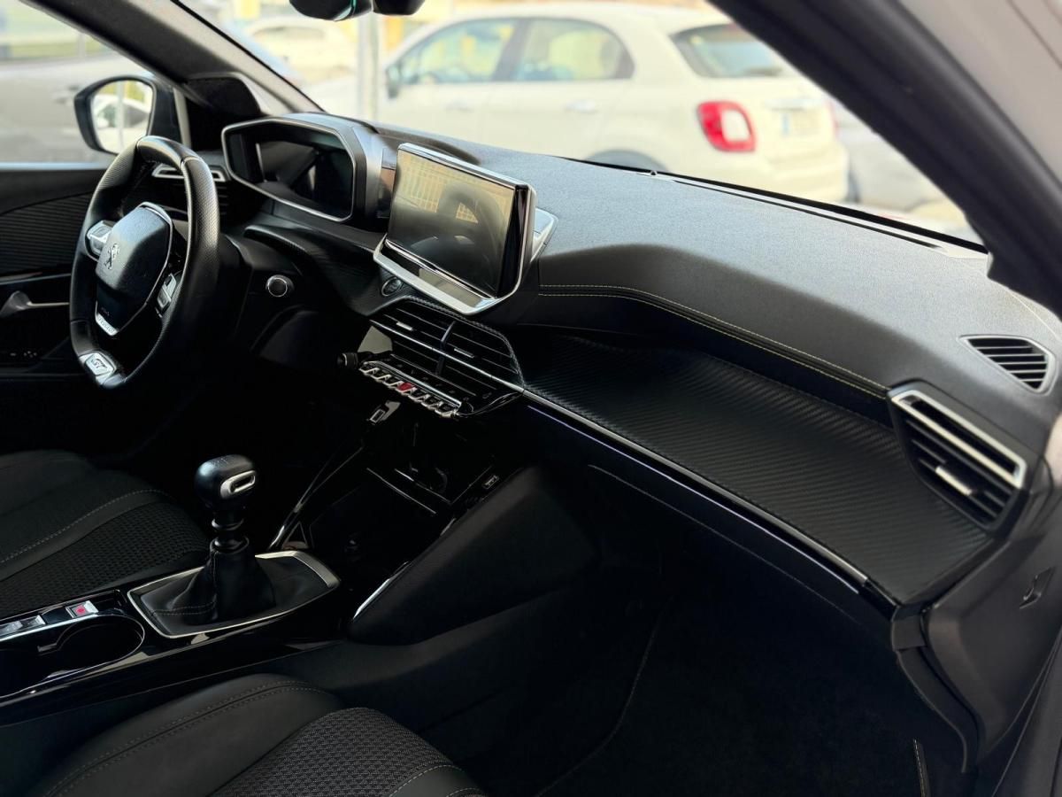 peugeot-208-2022-diesel-1499cc