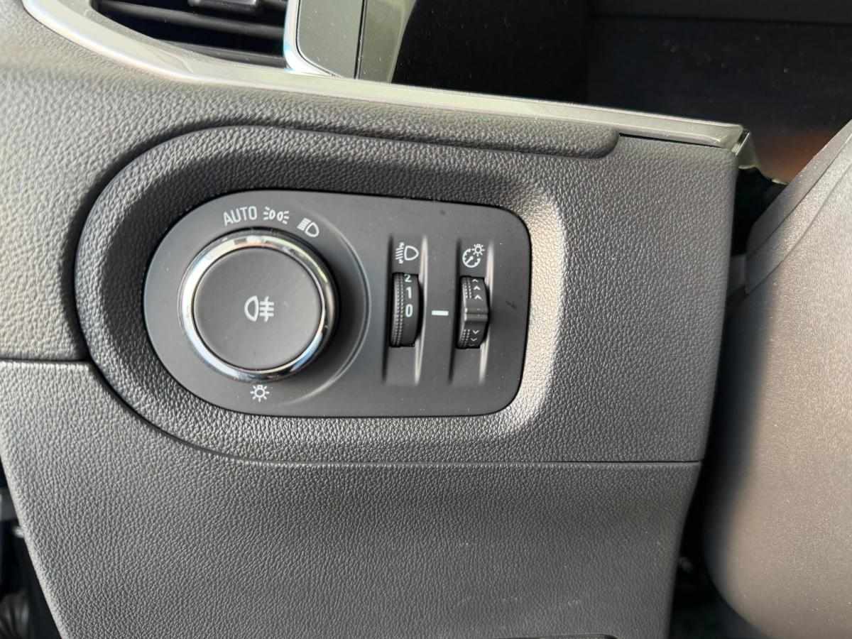 opel-grandland-2023-diesel-1499cc
