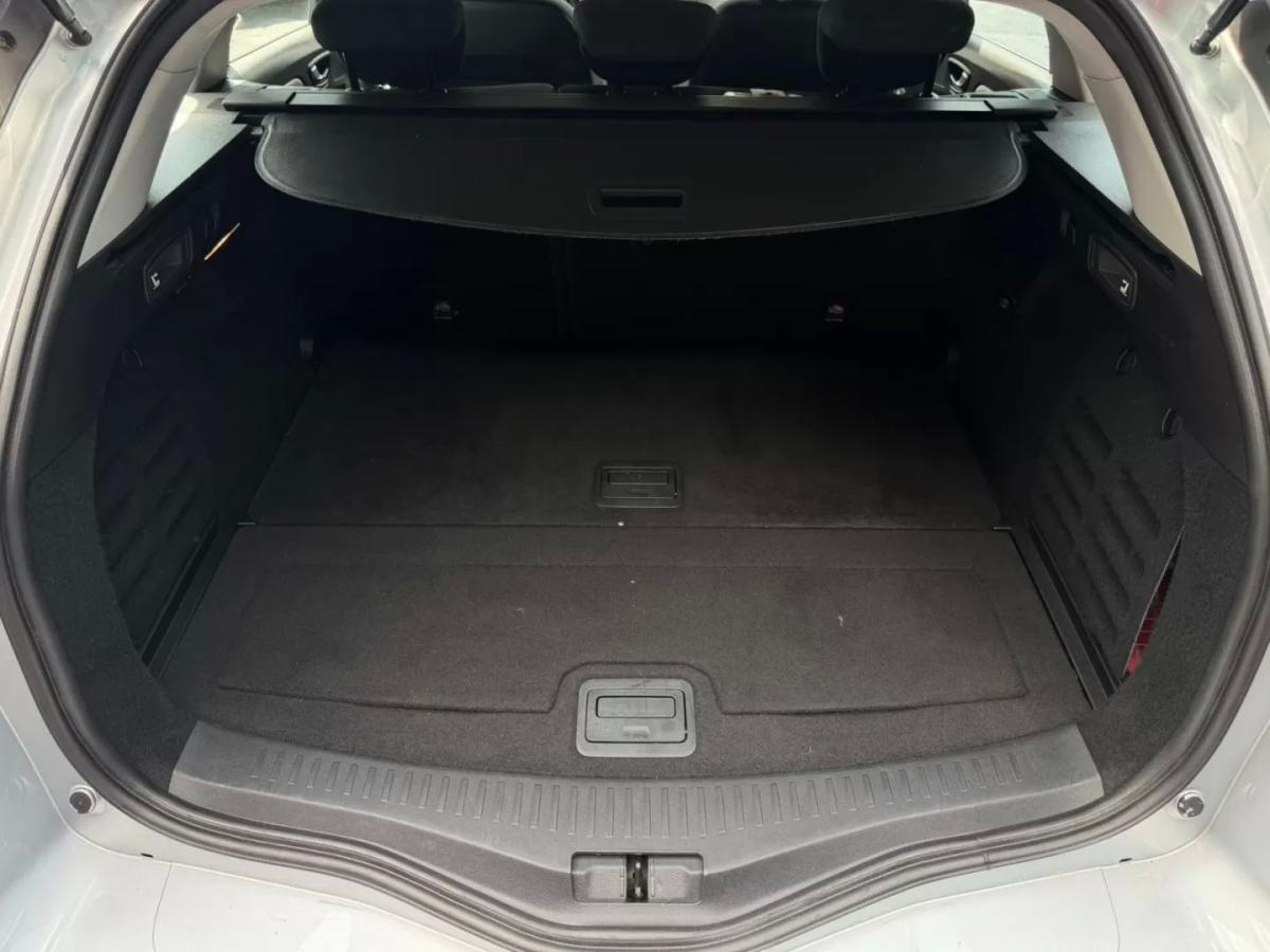 renault-megane-sport-tourer-2020-diesel-1461cc