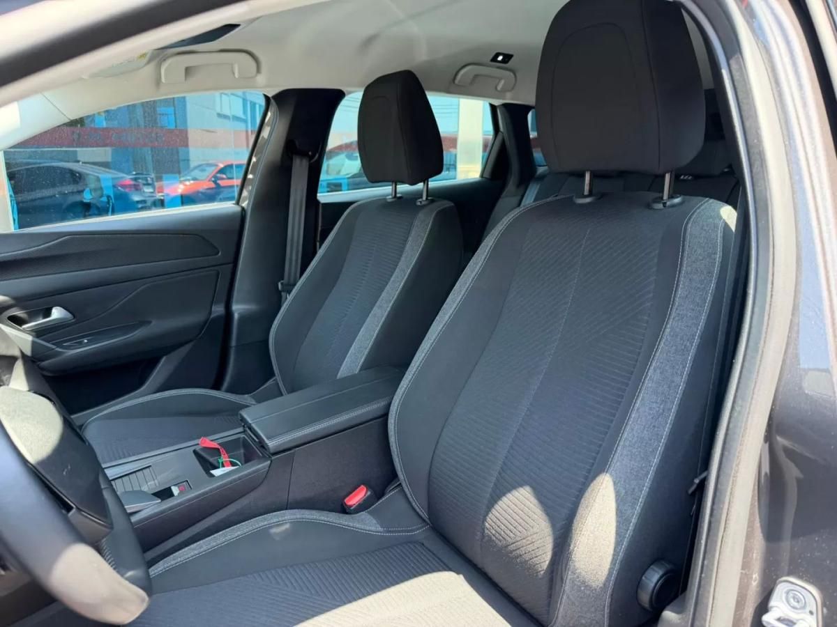 peugeot-308-sw-2022-gasolina-1199cc