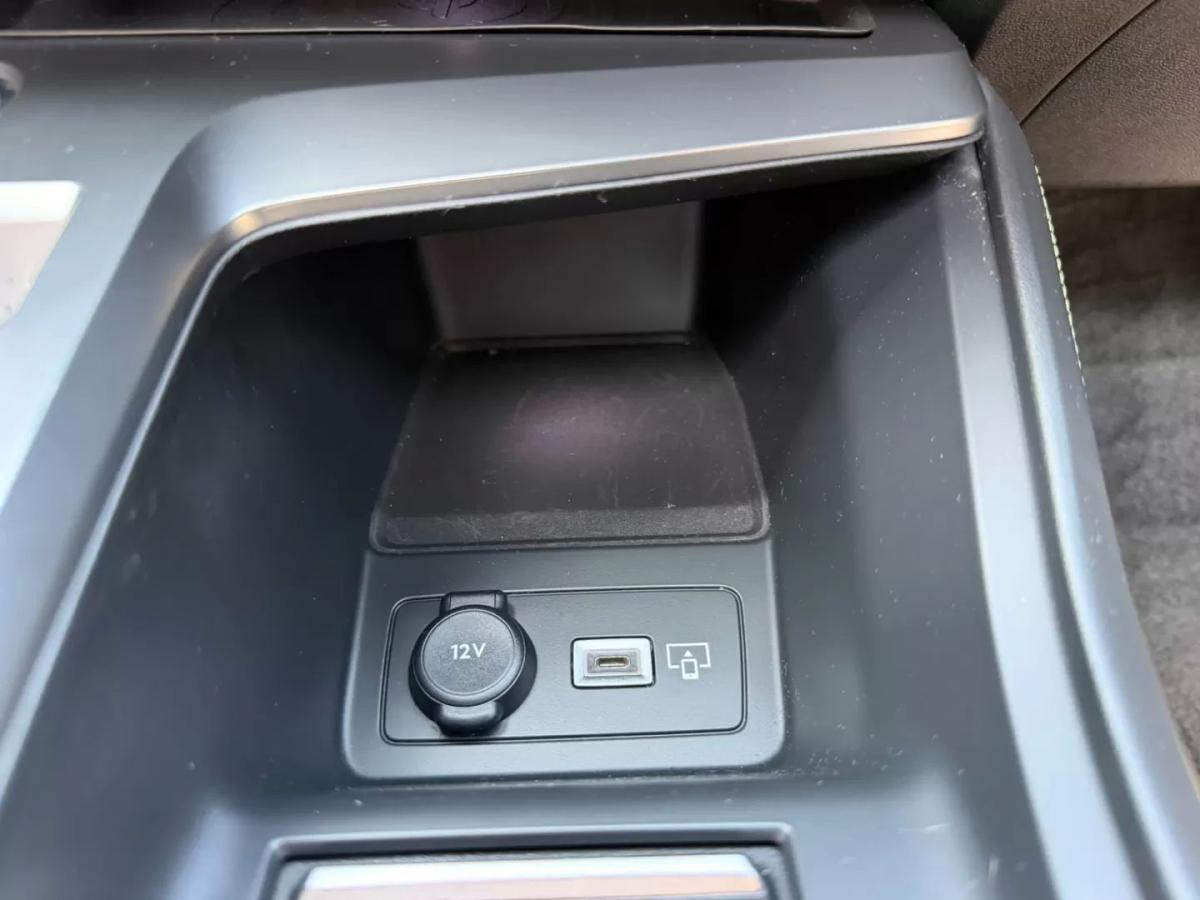 peugeot-308-2022-hibrido-1598cc