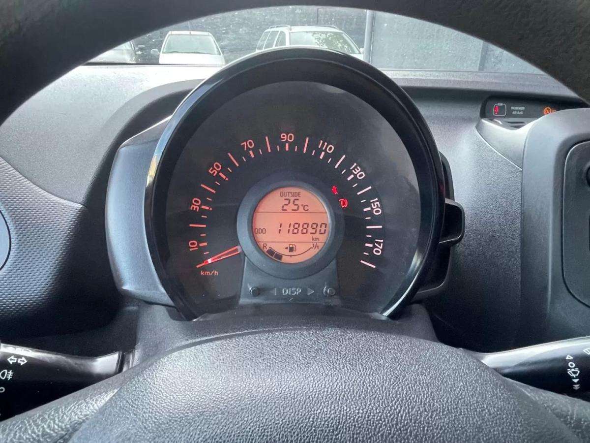 peugeot-108-2015-gasolina-998cc