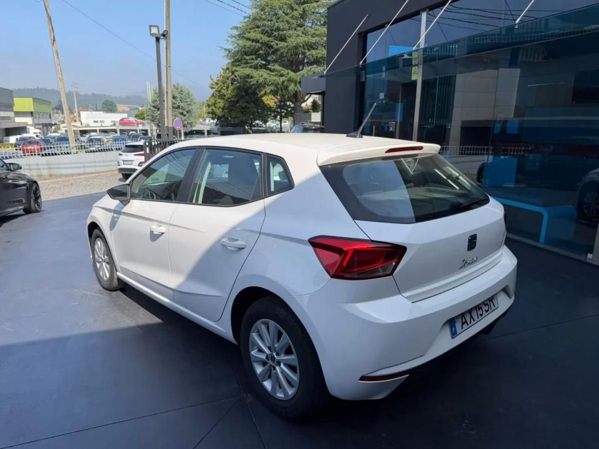 seat-ibiza-2023-gasolina-999cc