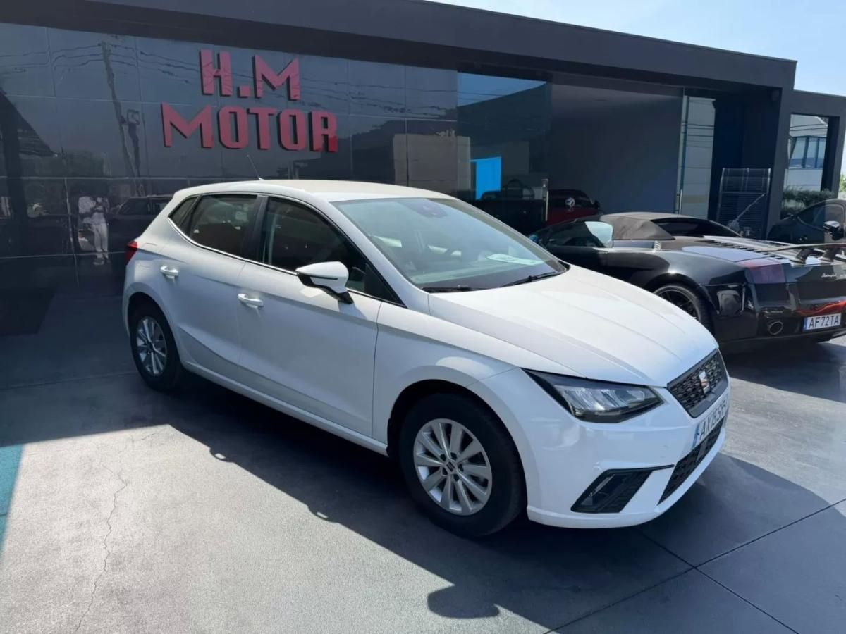 seat-ibiza-2023-gasolina-999cc