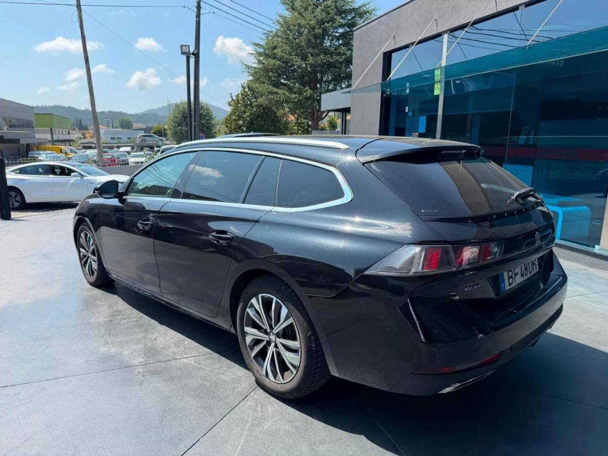 peugeot-508-sw-2019-diesel-1499cc