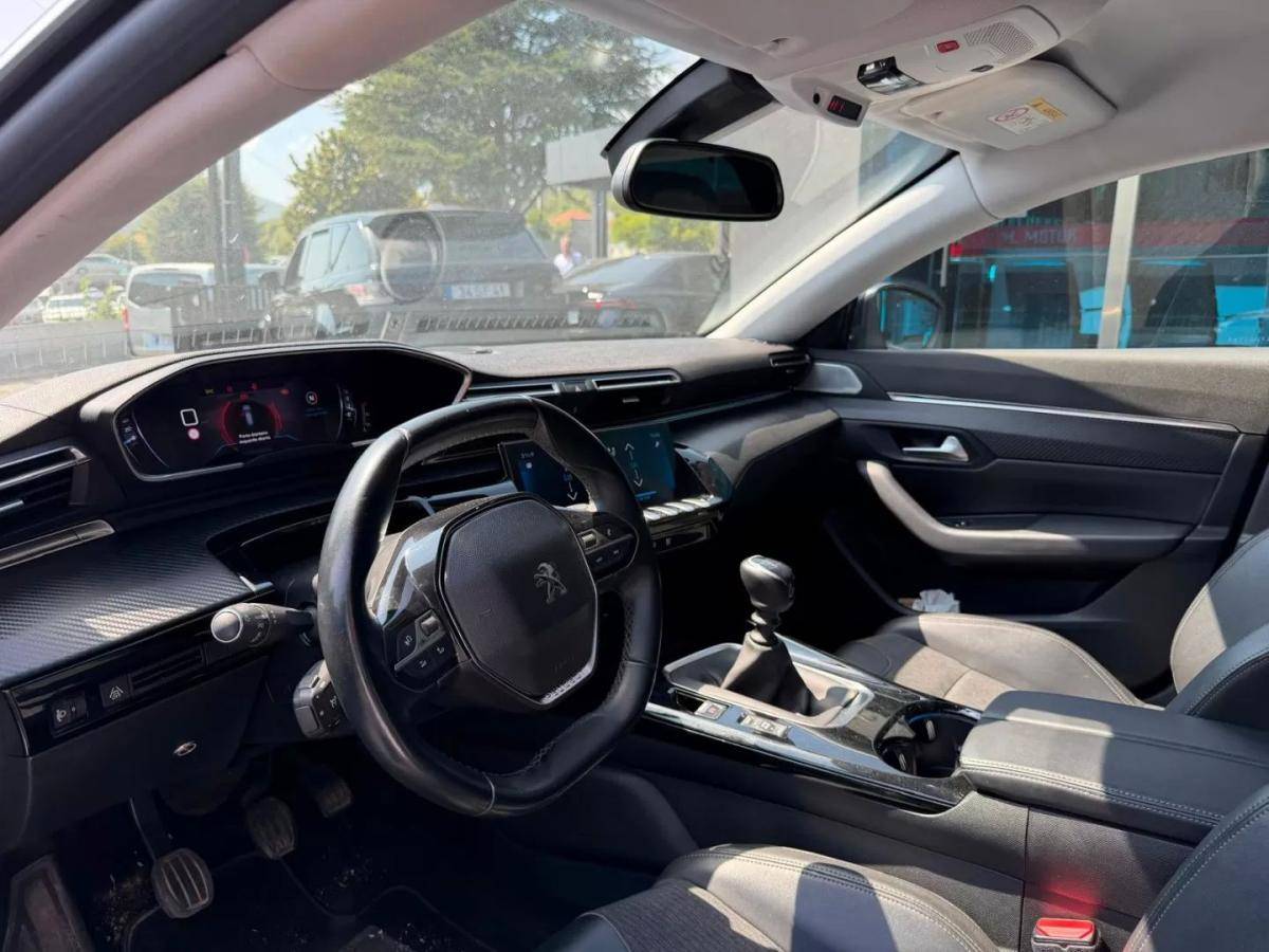 peugeot-508-sw-2019-diesel-1499cc
