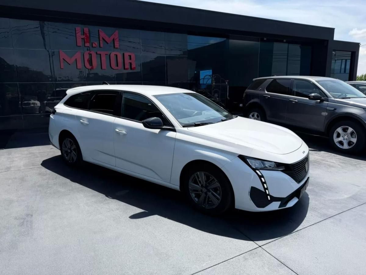 peugeot-308-sw-2022-gasolina-1199cc