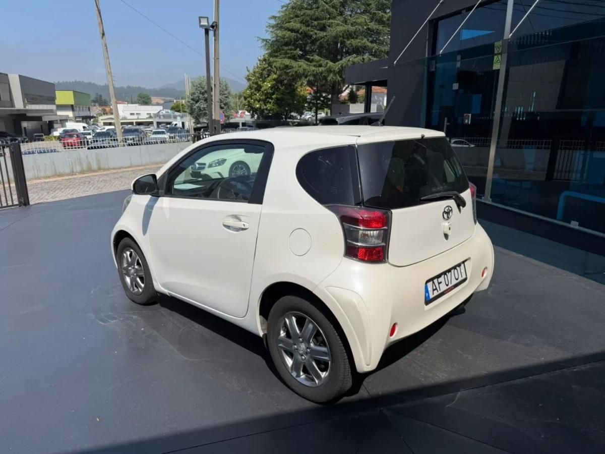 toyota-iq-2009-gasolina-998cc