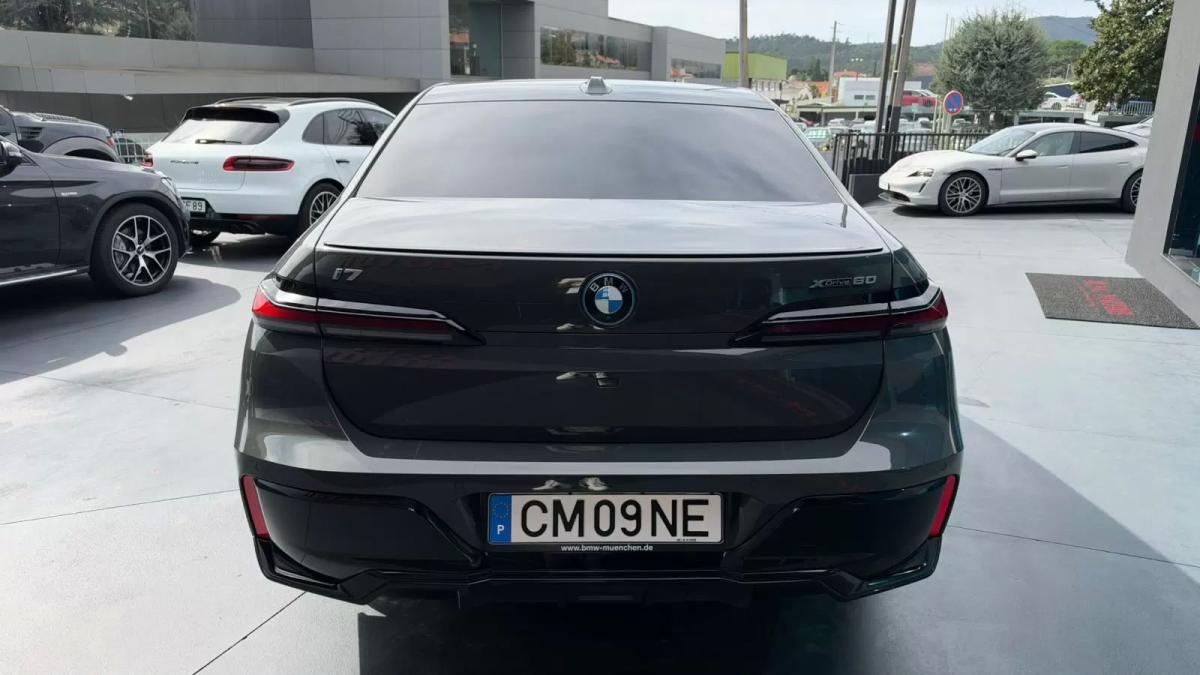 bmw-serie-i-2023-eletrico-0cc