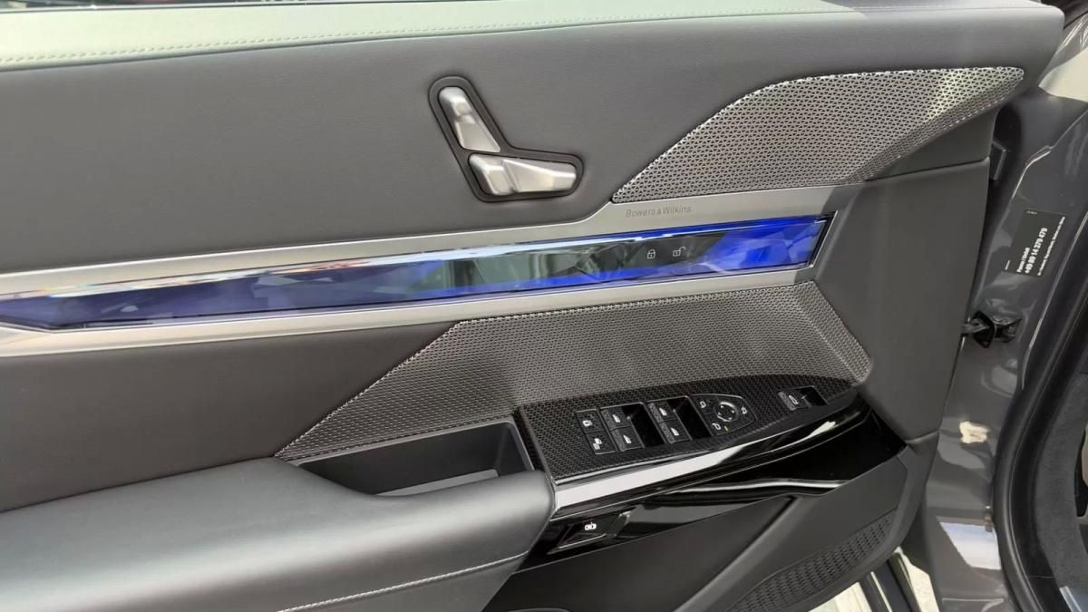 bmw-serie-i-2023-eletrico-0cc