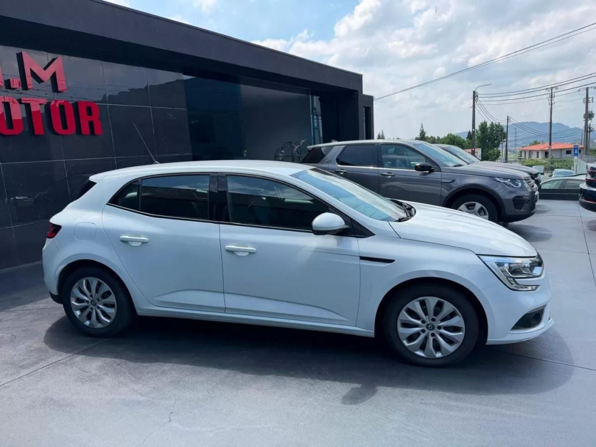 renault-megane-2018-diesel-1461cc