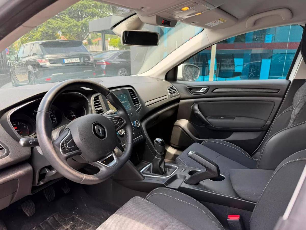 renault-megane-2018-diesel-1461cc
