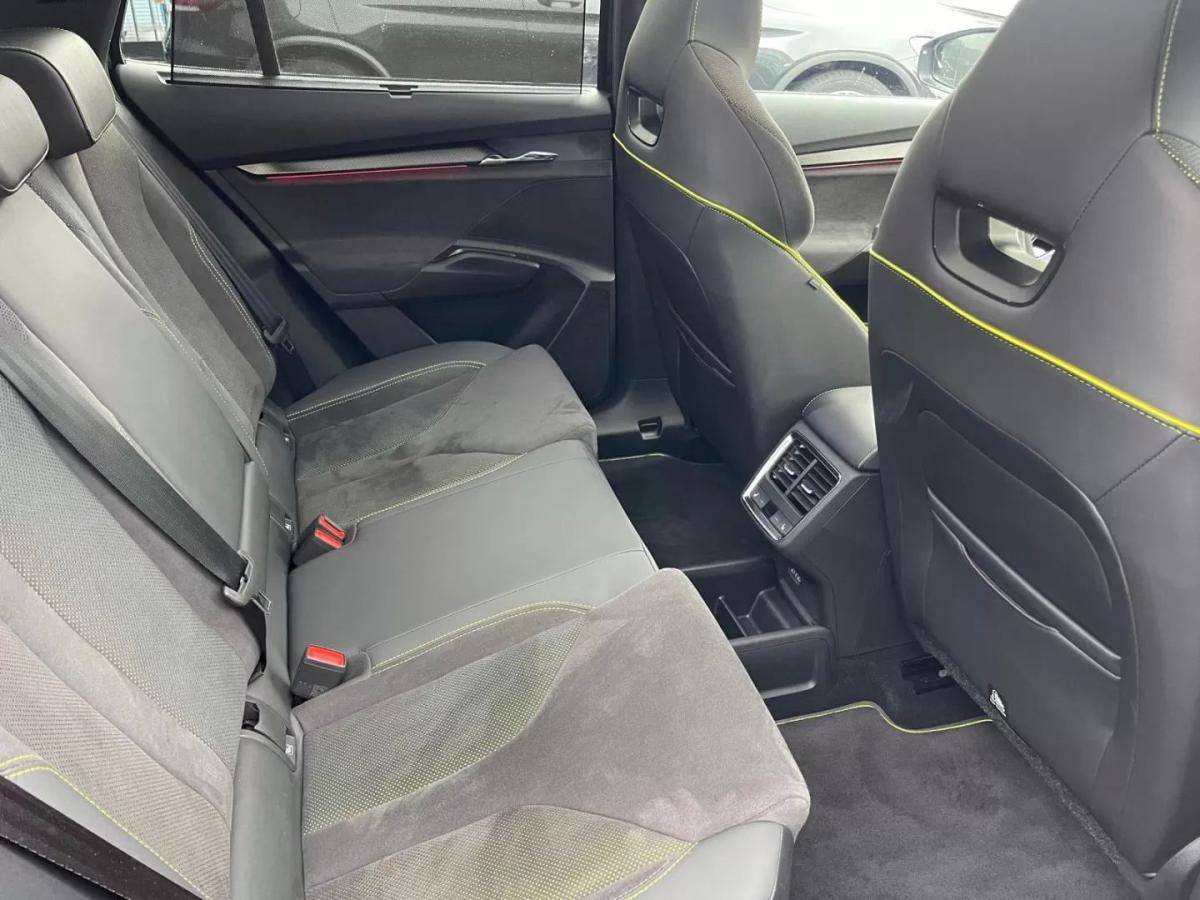 skoda-enyaq-2023-eletrico-0cc