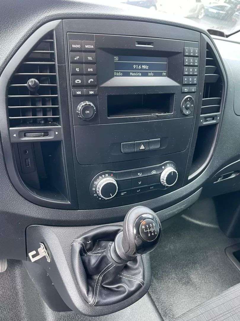 mercedes-benz-vito-2017-diesel-1600cc