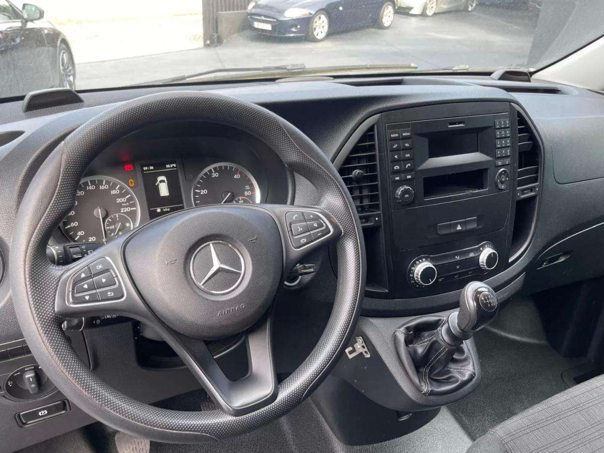 mercedes-benz-vito-2017-diesel-1600cc