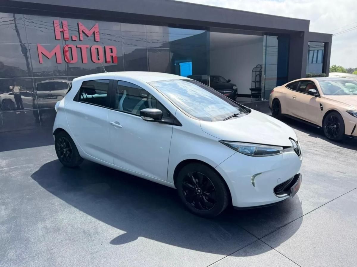 renault-zoe-2015-eletrico-200cc