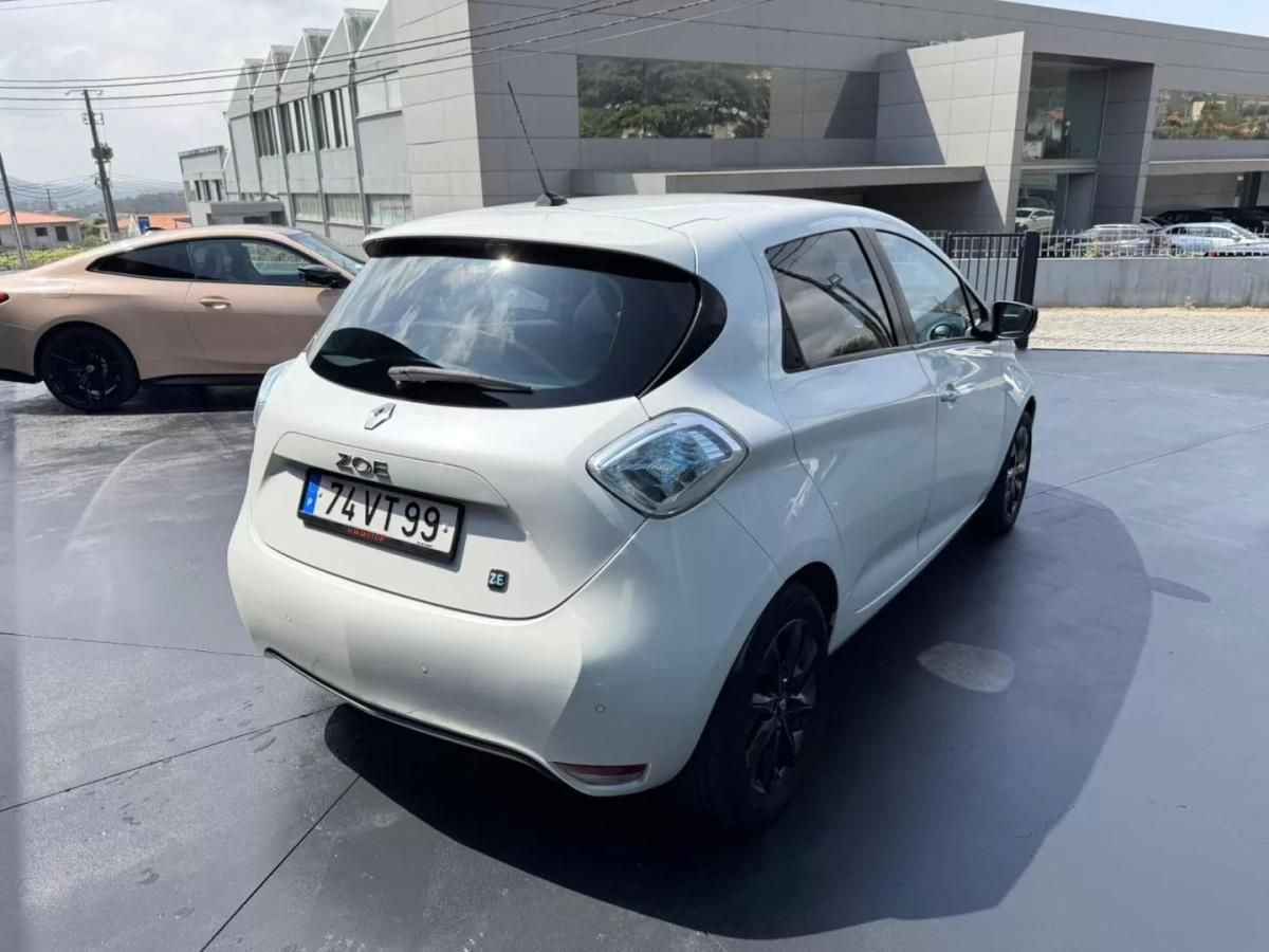 renault-zoe-2015-eletrico-200cc