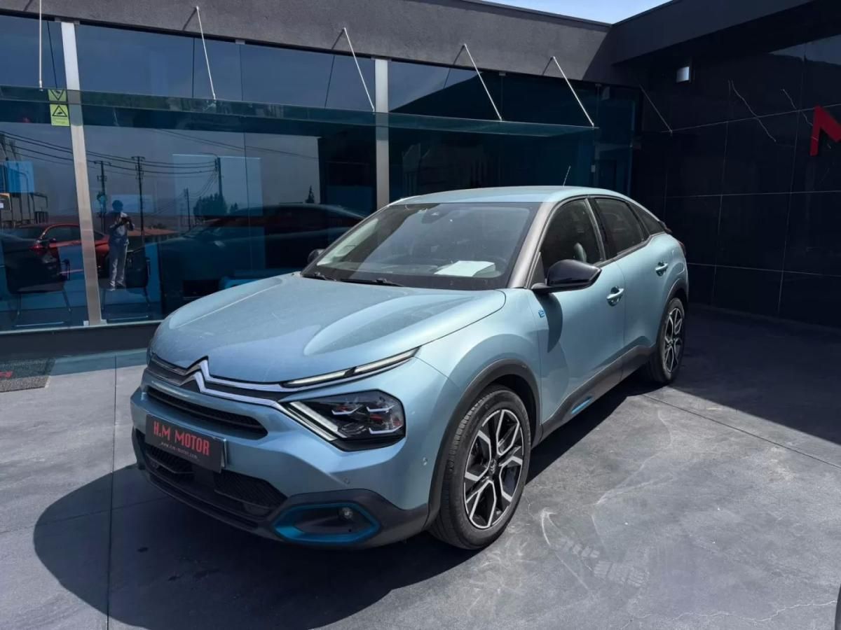 citroen-e-c4-2021-eletrico-200cc
