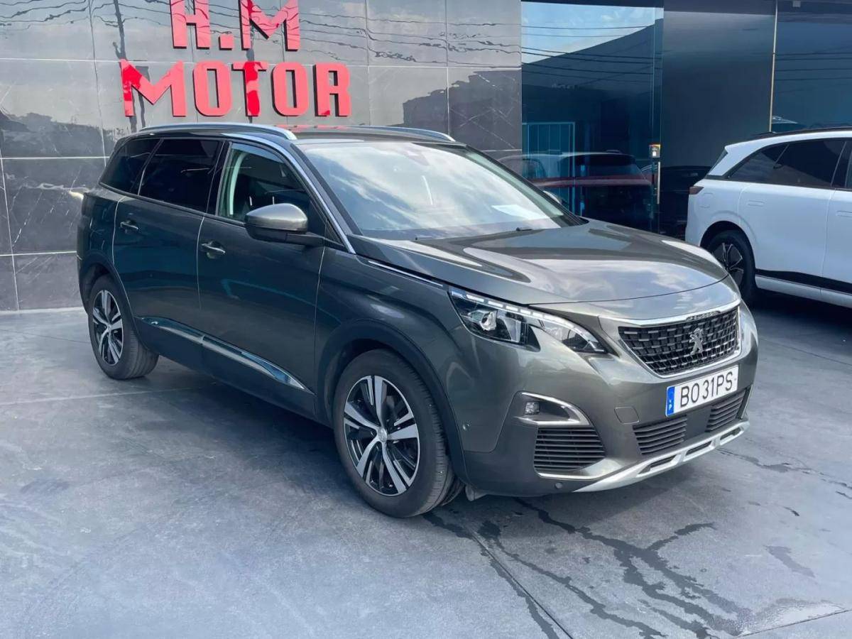 peugeot-5008-2019-gasolina-1199cc
