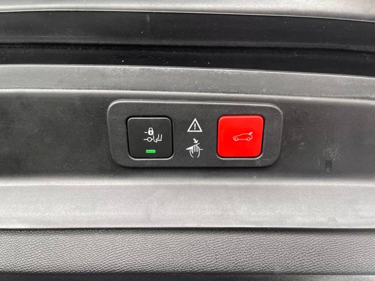 peugeot-5008-2019-gasolina-1199cc