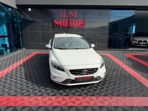 volvo-v40-2015-diesel-1969cc