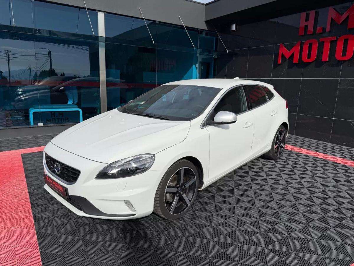volvo-v40-2015-diesel-1969cc