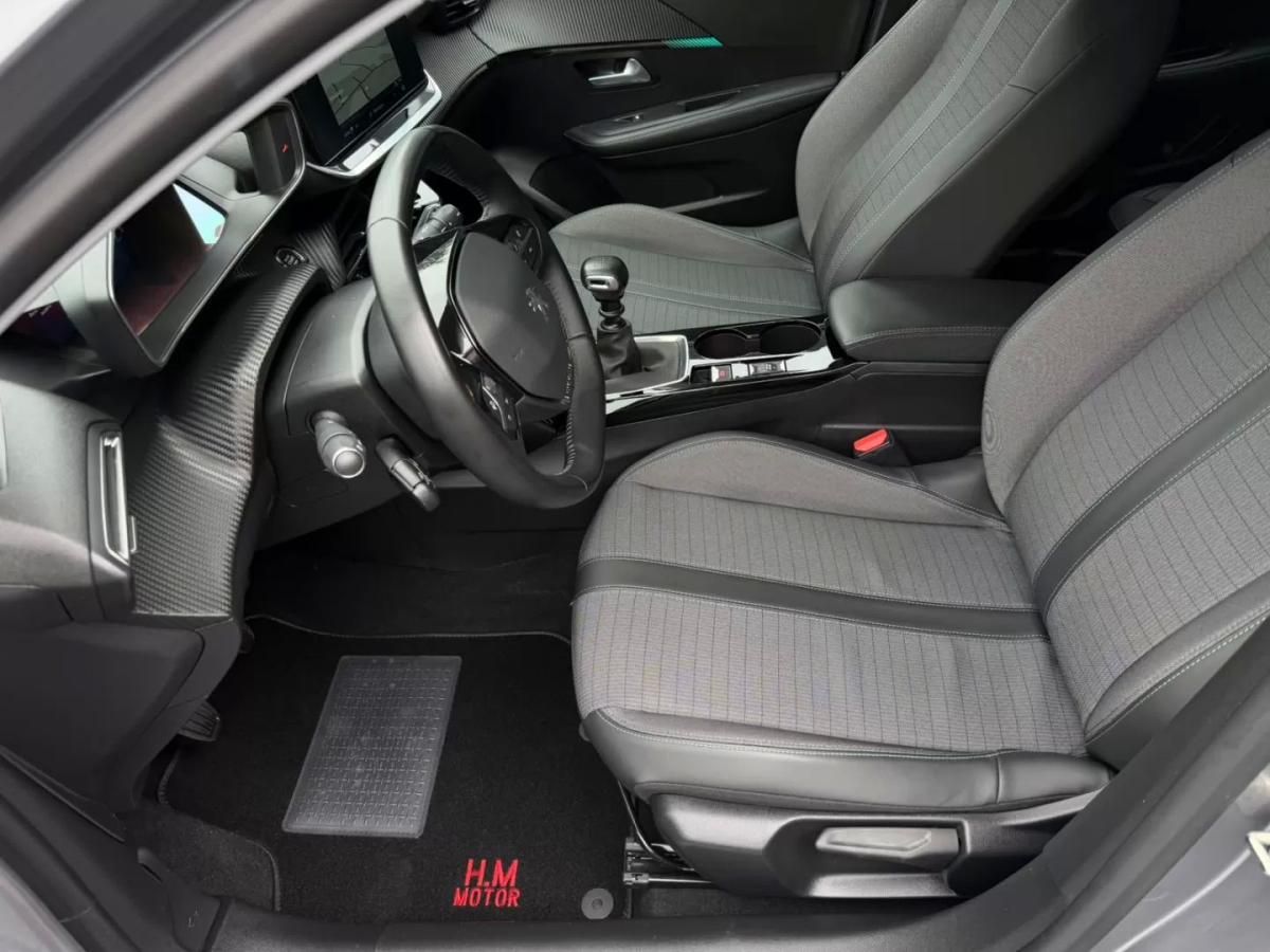 peugeot-208-2021-gasolina-1199cc